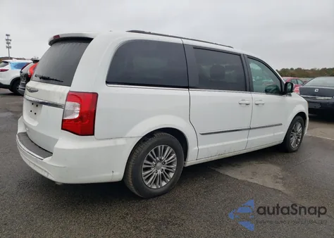 2015 Chrysler Town & Country Touring L из США, поврежденный, VIN 2C4RC1CG3FR521094